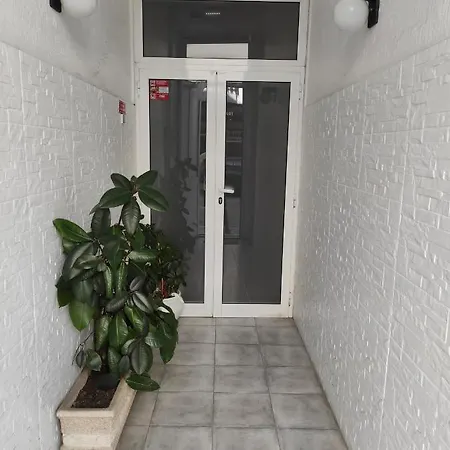 Bed and breakfast Residencial Lira - Oporto