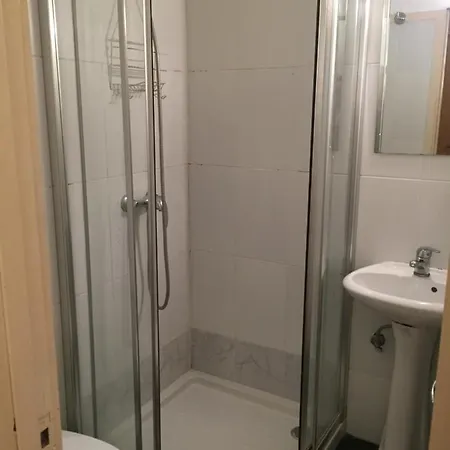 Residencial Lira - Bed and breakfast 2*